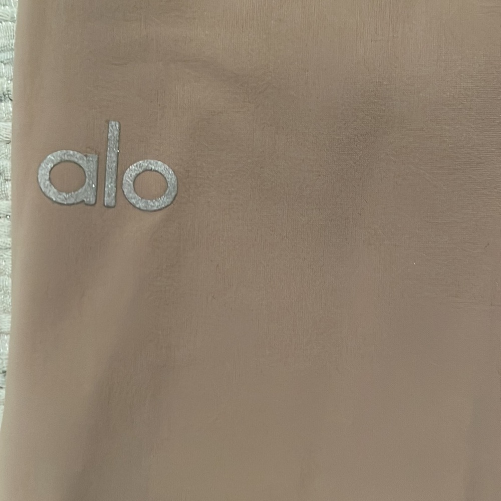 ALO Yoga Ripped Warrior high waist workout leggings Gravel size XS like new! - Picture 4 of 5